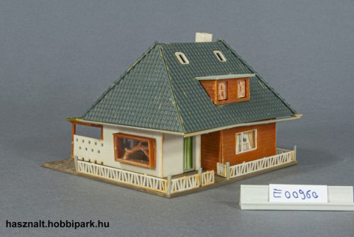 Ház
