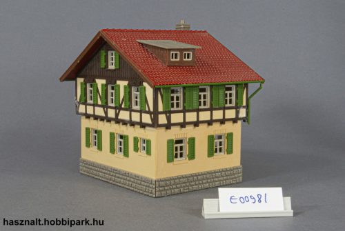 Ház