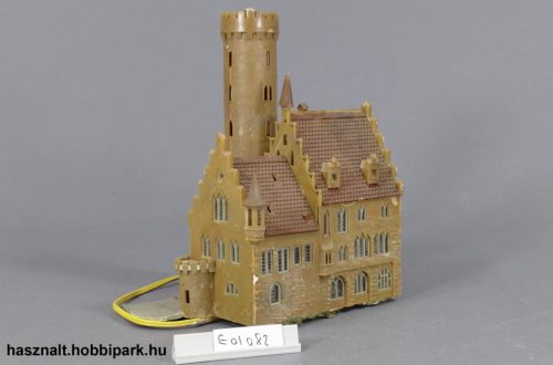 Vár