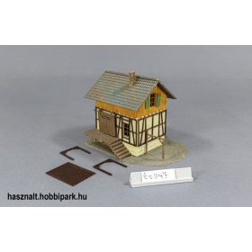 Faller raktárépület