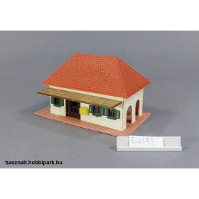 Állomásépület