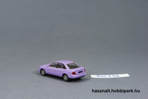 Rietze Audi A4 autó
