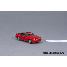 Wiking Mercedes 500 SL kabrió autó