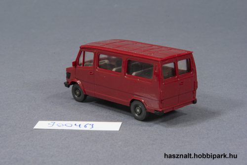 Wiking Mercedes kisbusz