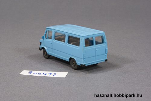 Wiking Mercedes kisbusz