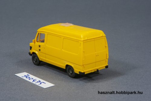 Wiking Mercedes kisbusz