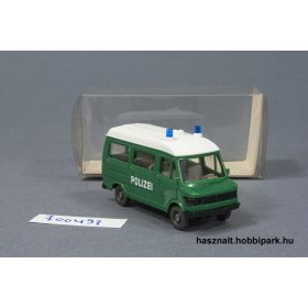 Wiking Mercedes-Benz 207D rendőrségi kisbusz