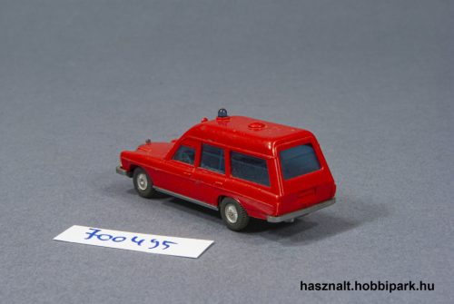 Wiking Mercedes 200 tűzoltóautó