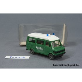 Wiking Mercedes-Benz 207D rendőrségi kisbusz