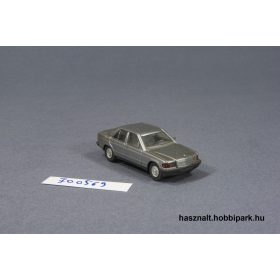 Wiking Mercedes 190E autó