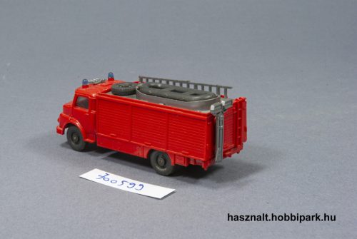 Wiking Mercedes tűzoltóautó