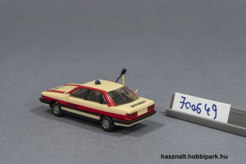 Rietze Audi 200 mentőautó