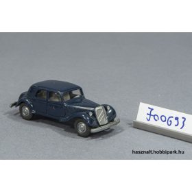 Wiking Citroen 15 SIX autó