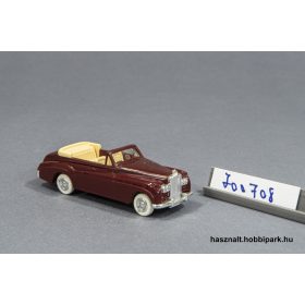 Praliné Bentley autó