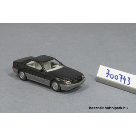 Wiking Mercedes 500 SL autó