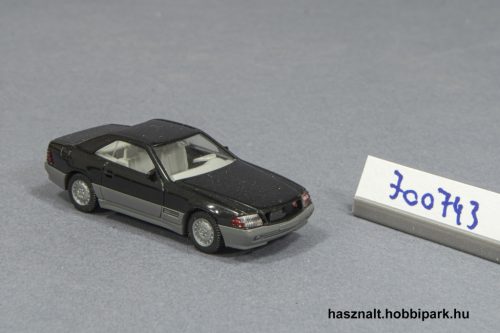 Wiking Mercedes 500 SL autó