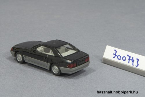 Wiking Mercedes 500 SL autó
