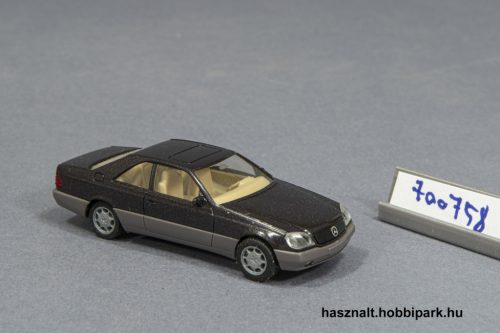 Herpa Mercedes-Benz 500 SEC autó