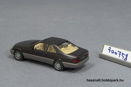 Herpa Mercedes-Benz 500 SEC autó