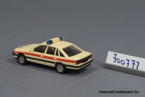 Wiking Opel Senator mentőautó
