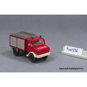 Wiking Mercedes tűzoltóautó