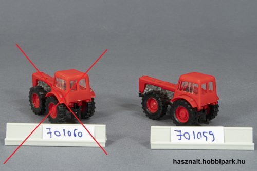 Dutra traktor + pótkocsi