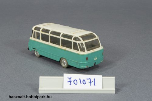 Robur kisbusz