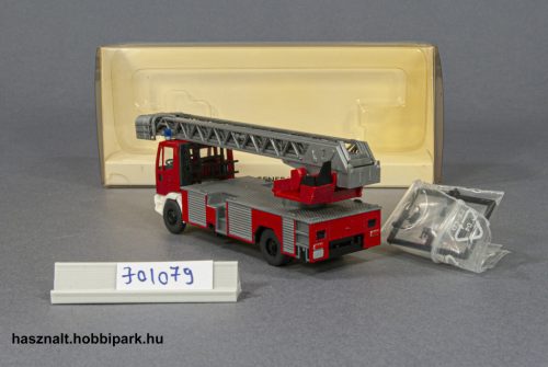 Wiking Iveco Magirus tűzoltóautó