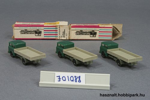 1:160 Permot Skoda teherautók, Lada és púpos Wartburg - EGYBEN