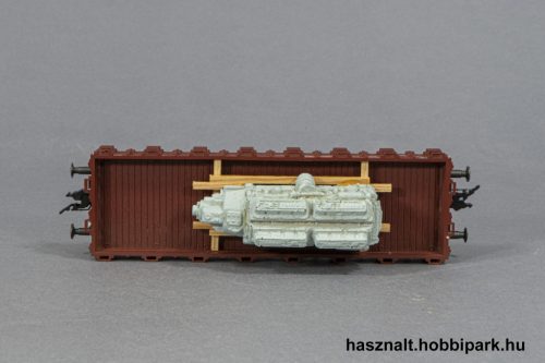 Roco 46031 rakoncés tehervagon motor rakománnyal
