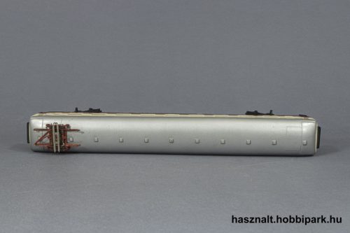 Lima 1.oszt személyvagon - AC kerék